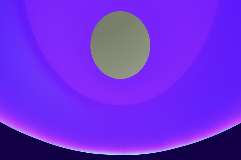 james turrell projects 'the color inside' at UT austin's roof