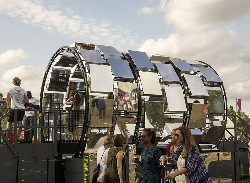BAT studio creates straylight mirrored selfie vortex for HTC