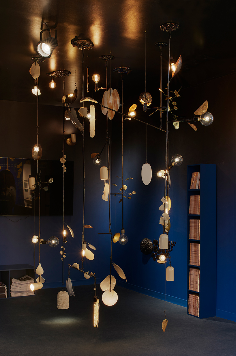 lindsey adelman debuts delicate illuminated mobiles inspired by artifacts at design miami/
