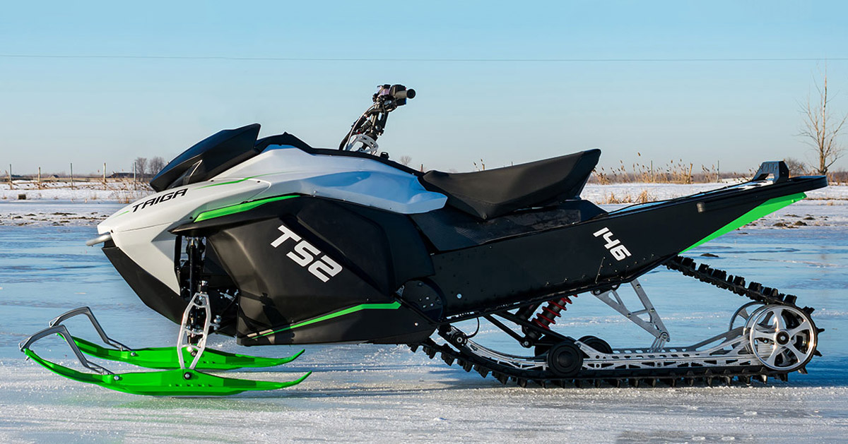 taiga's tesla-inspired TS2 electric snowmobile goes 0-60 in 3 seconds