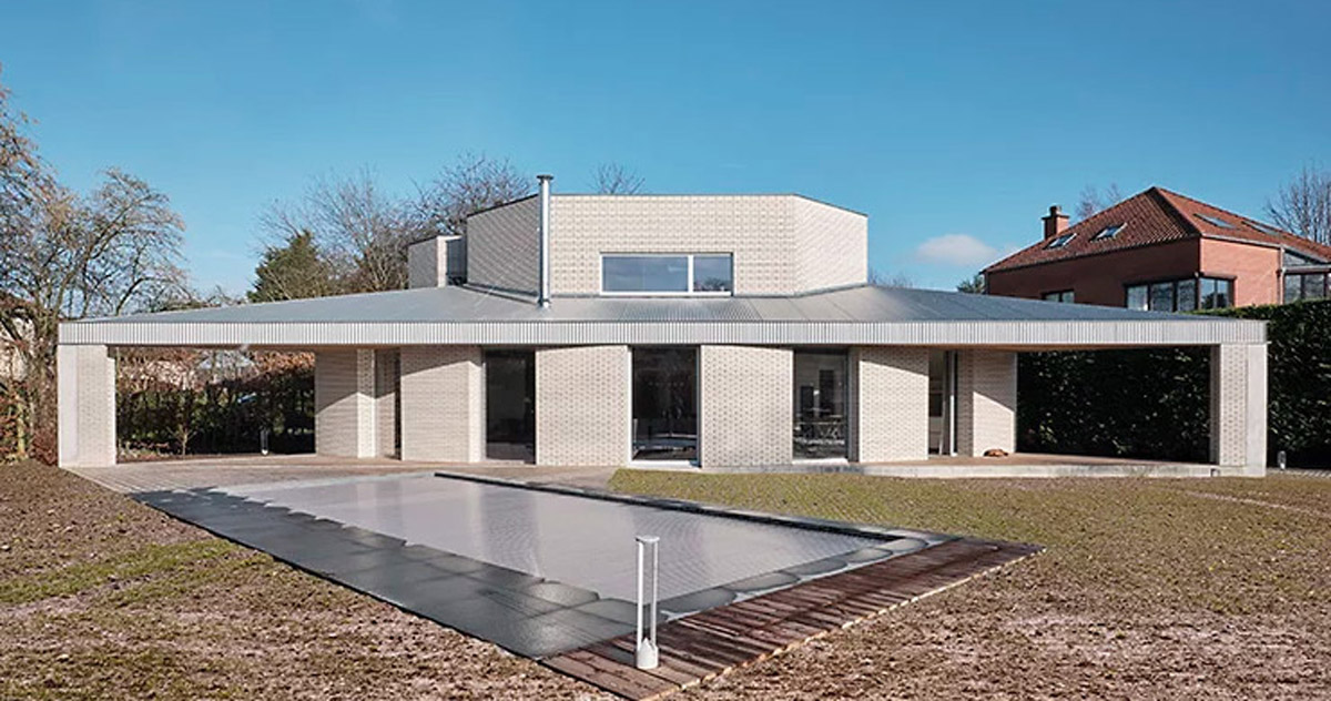 notan-office-triangle-house-