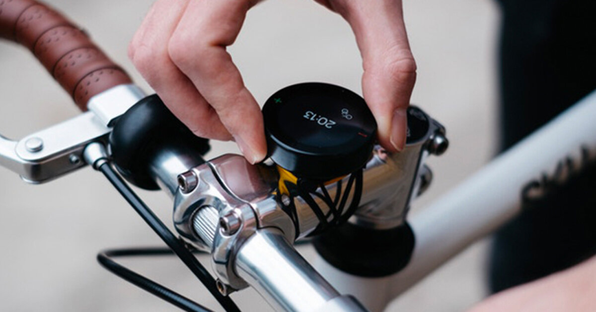 velo 2 is a navigation device for cyclists that's waterproof and easy to use