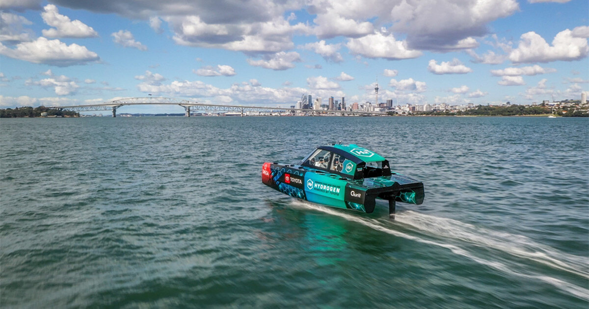 hydrogen-powered foiling chase boat by ETNZ takes flight in america's cup