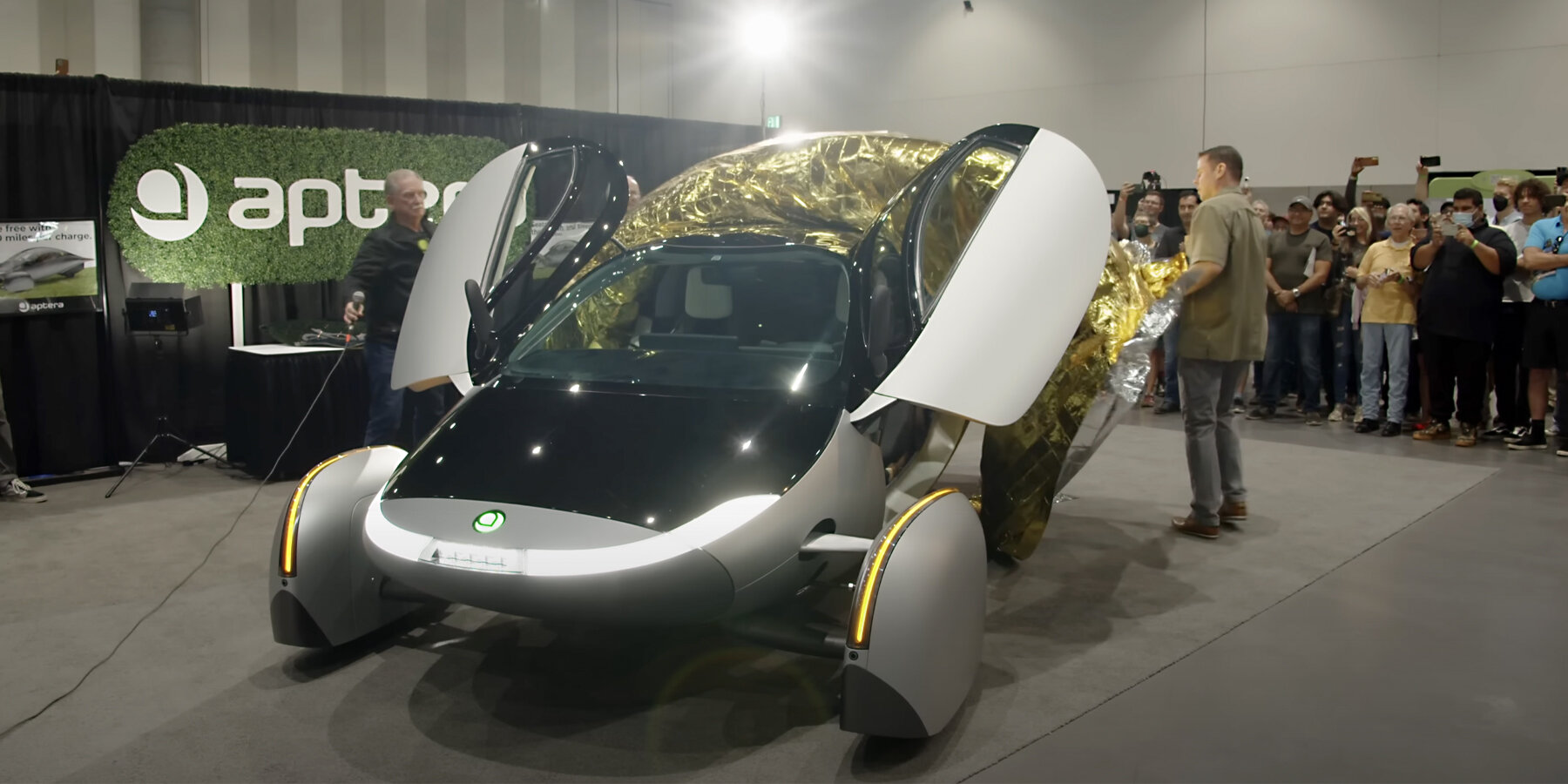 aptera 'gamma' solar electric vehicle at fully charged LIVE 2022