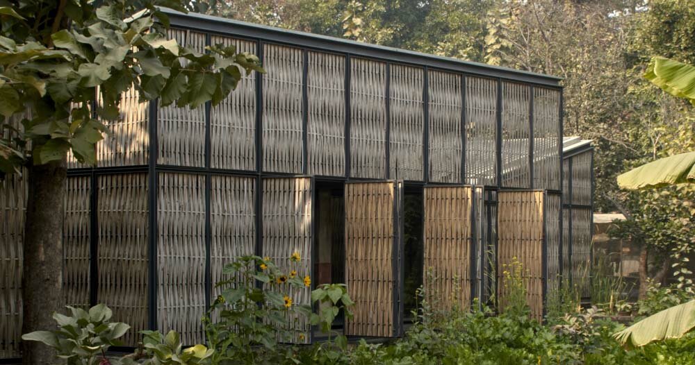Studio Array studio array wraps 'farm 8' artist home in woven bamboo screens