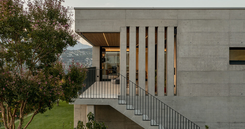 Enrico Sassi Arquitetto platziert Casa Mori über einem Schweizer Alpensee
