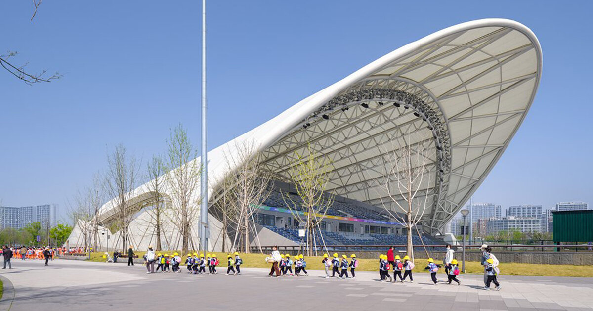 archi-tectonics tops field hockey stadium in hangzhou with 125