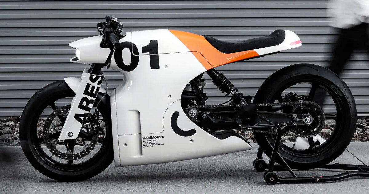 sci-fi meets electric cafe racer in real motors’ latest two-wheeler, project : ARES – Designboom