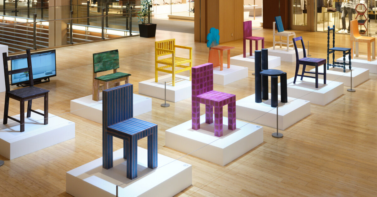 saki takeshita's wooden chairs shift hues at DESIGNART tokyo 2024