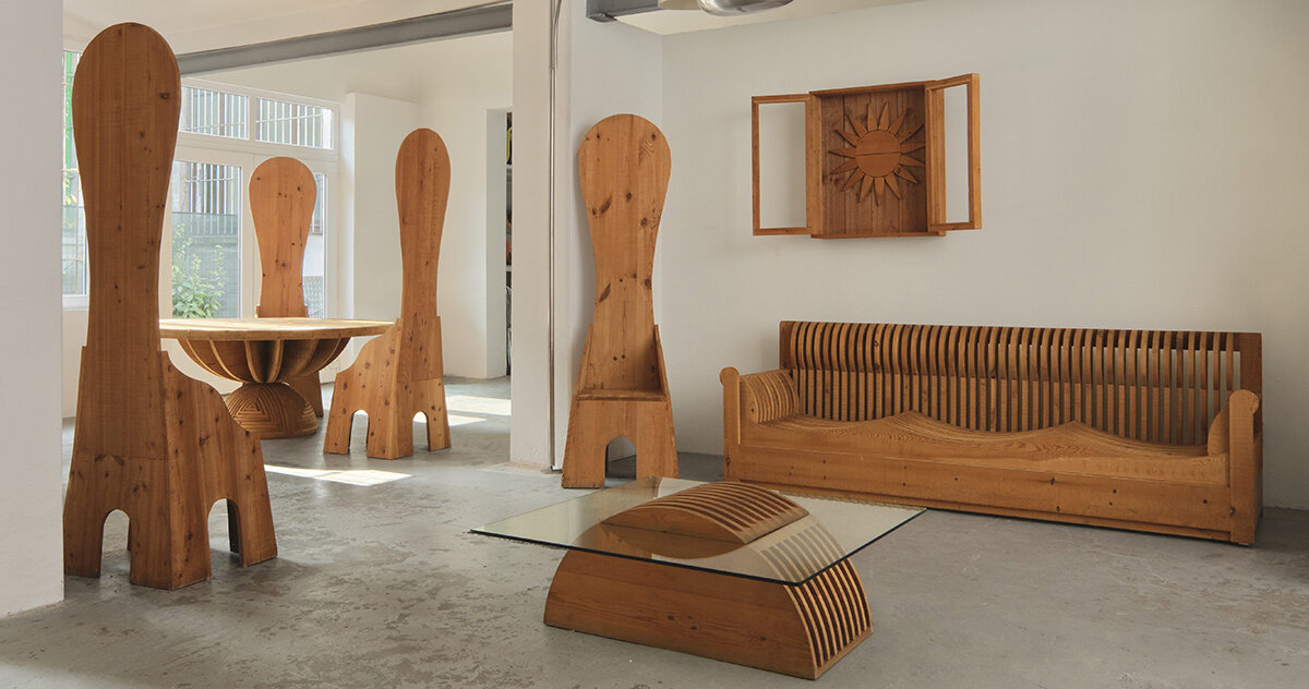 mario ceroli's pine-carved furniture creates a 'domestic theater' at carrozzeria900