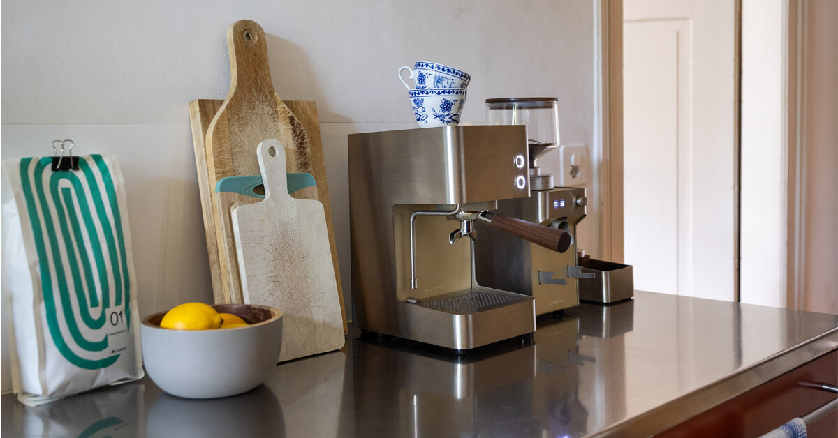 swiss-made zuriga E2-S espresso machine masters precision in a compact, A4-sized footprint