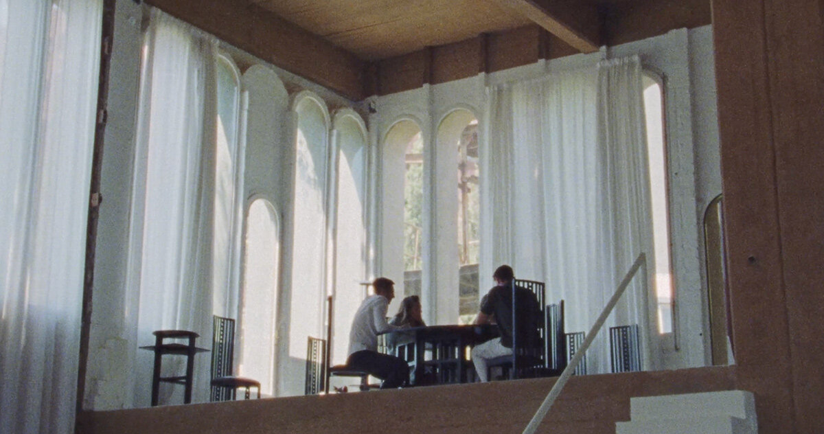 watch a film portrait of bofill taller de arquitectura at work inside la fabrica