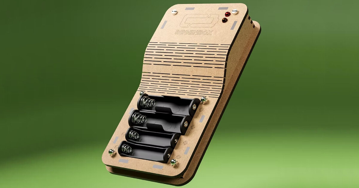 portable wooden box recharges disposable alkaline batteries even with power bank