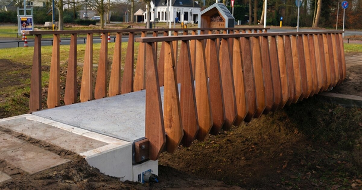 bridge made of recycled concrete can capture and store carbon dioxide over time