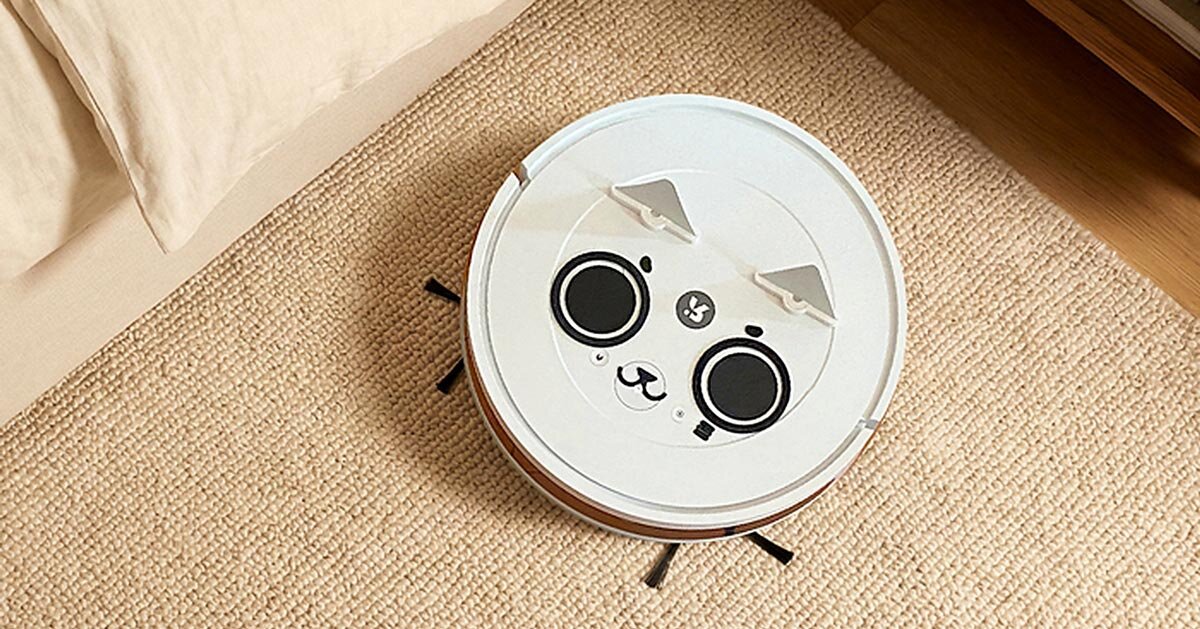 folding ears and face decorations turn robotic vacuum cleaners into small pet helpers