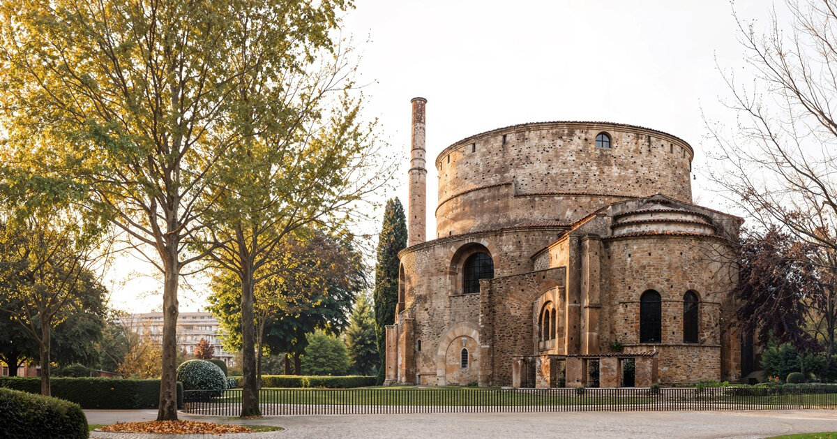 thessaloniki’s layered history weaves into expandable pedestrian network
