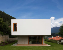 triendl + fessler architekten: two in one house, tirol
