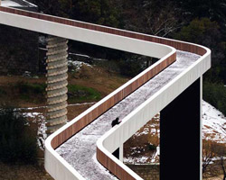 JLCG architects: pedestrian bridge