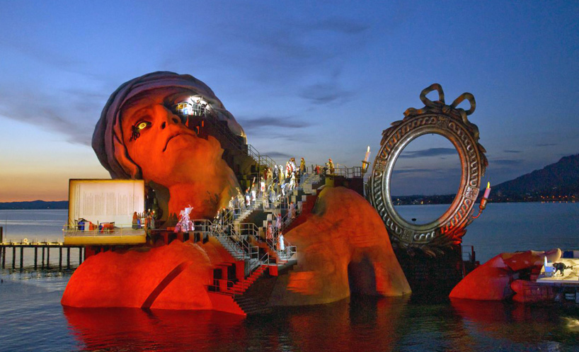 andré chénier opera on the lake at bregenz