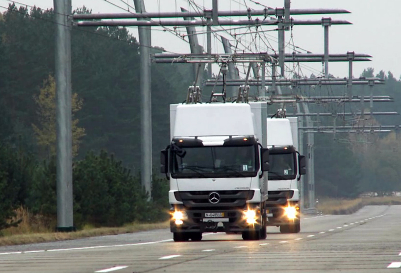 eHighway electric lines to power hybrid trucks in LA