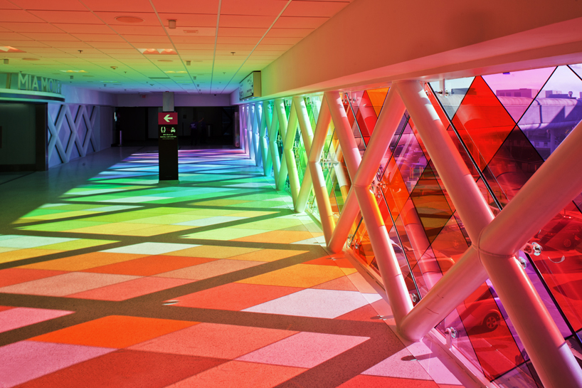 miami airport installation: harmonic convergence by christopher janney