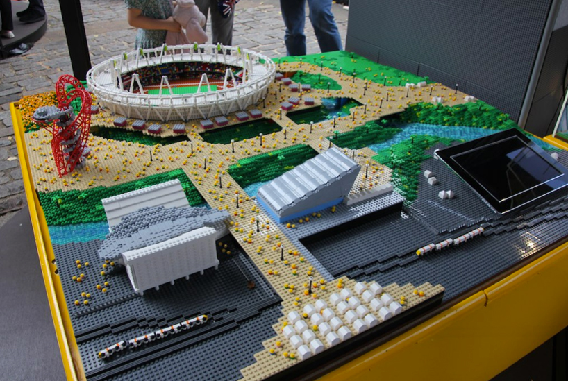 warren elsmore: 2012 olympic stadiums built with LEGO