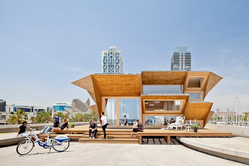 IAAC endesa solar pavilion