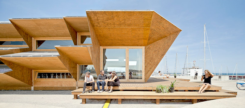 IAAC endesa solar pavilion