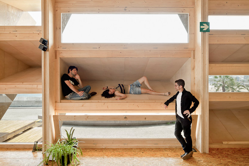 IAAC endesa solar pavilion