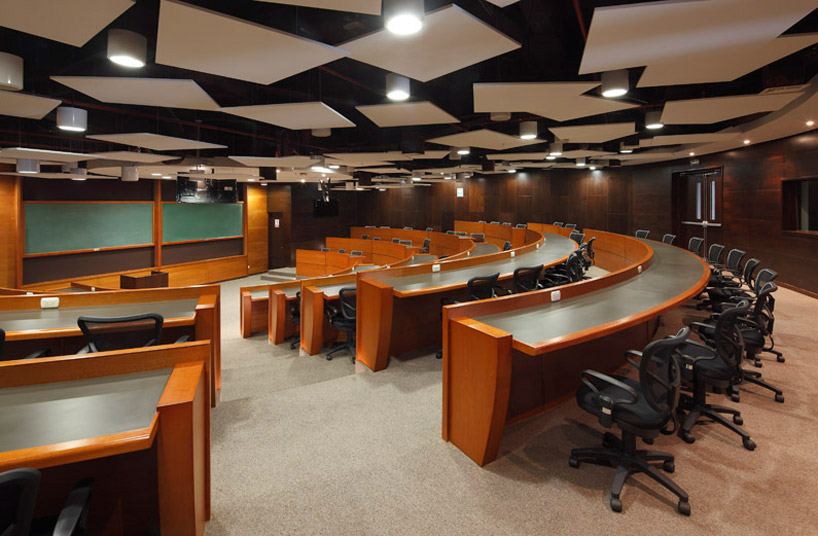 metropolis: university of the pacific - 10