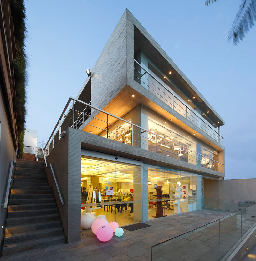 gonzalez moix arquitectura: zentro commercial and office building