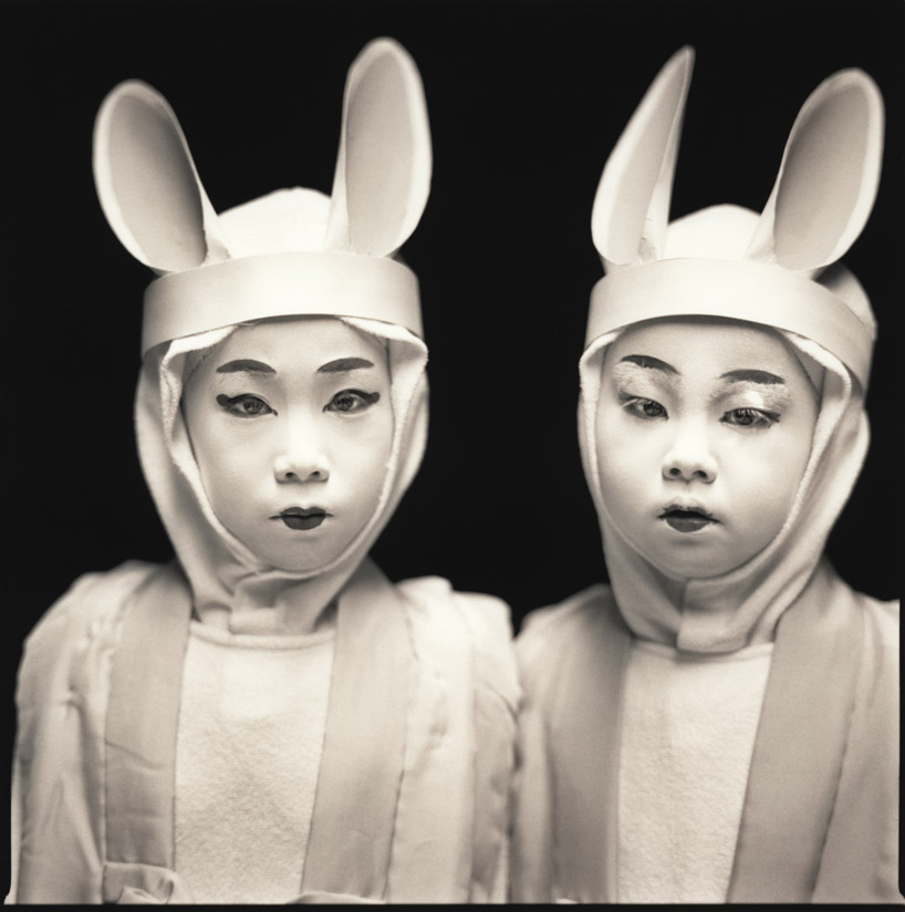 eerie photographic portraits by hiroshi watanabe