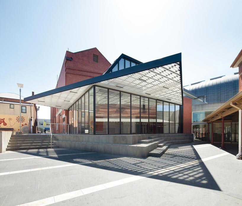 searle x waldron architecture: annexe of the art gallery of ballarat