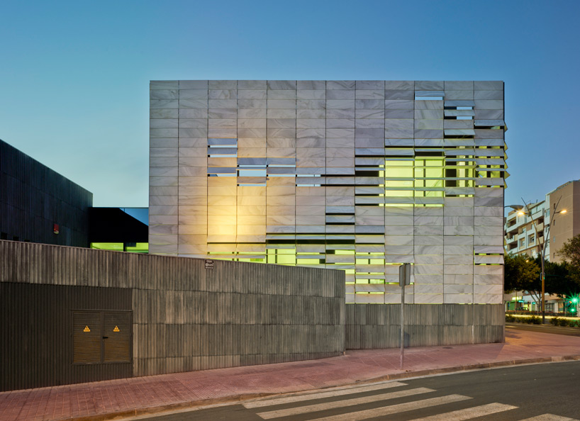 ferrer arquitectos: north mediterranean health center - 3