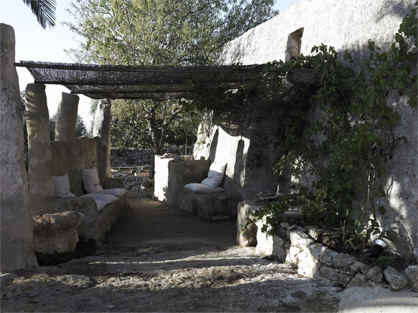 luca zanaroli: countryside home in salento