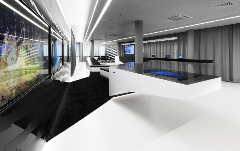 coast office architecture: microsoft briefing center - 1