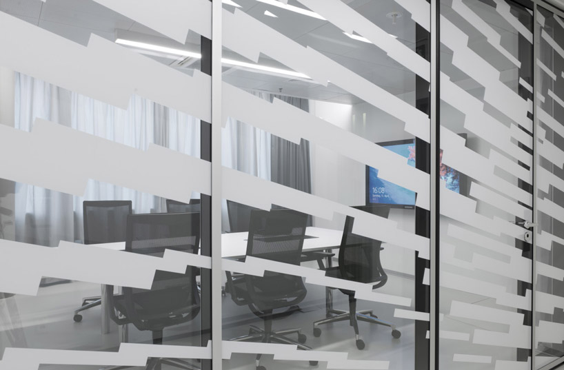 coast office architecture: microsoft briefing center - 12