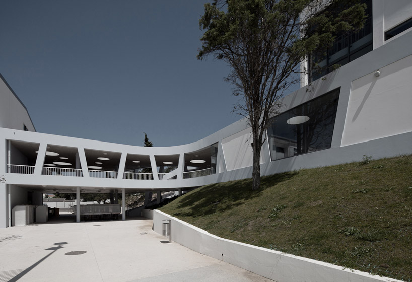 sousasantos arquitectos: rafael bordalo pinheiro secondary school, lisbon - 3