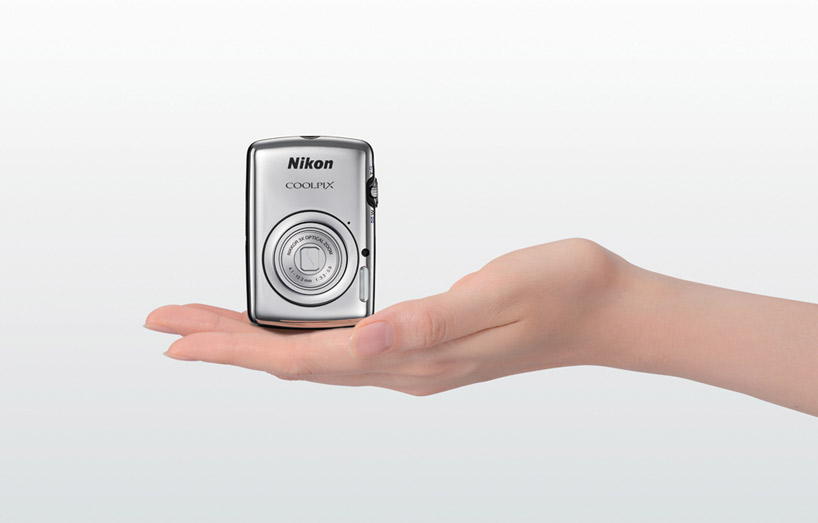 coolpix S01   nikon's smallest digital camera