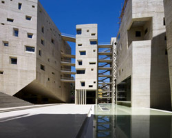 109 architectes: USJ campus de l’innovation et du sport