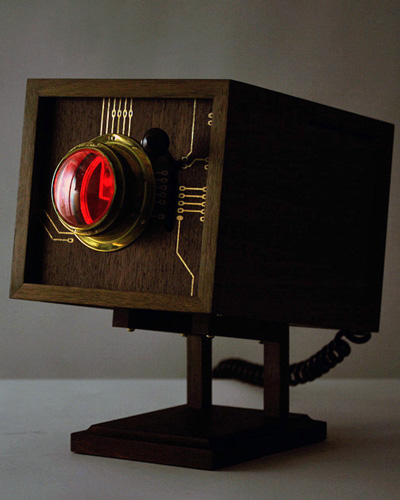 4M wooden computer artifacts