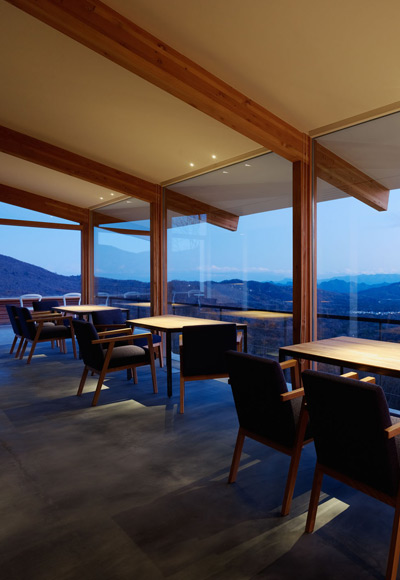 takato tamagami: cafe aura