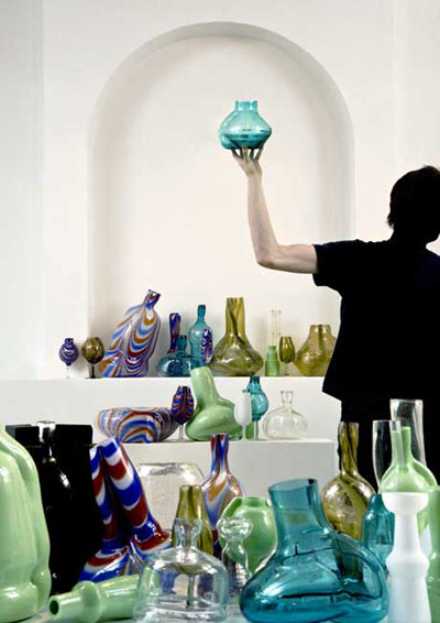 'royal rip off's' glass by baas van beek at leerdam glass museum