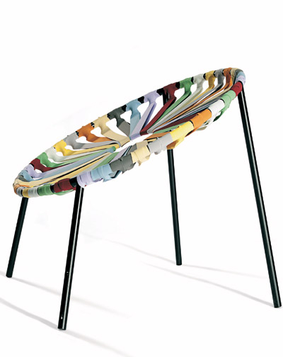 budapest design week 2011: elastic chair by velichko velikov