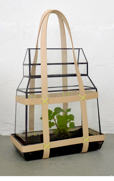 studio besau marguerre: greenhouse to go