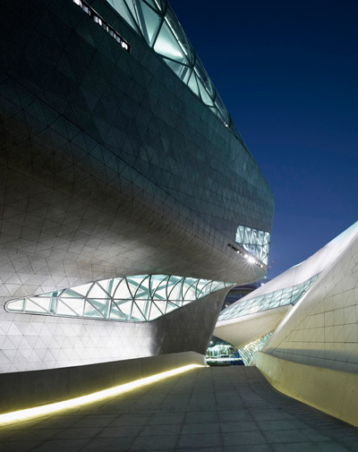 zaha hadid: guangzhou opera house update