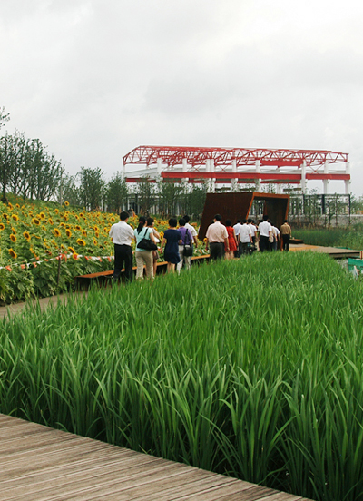turenscape: shanghai houtan park   best landscape project at WAF 2010