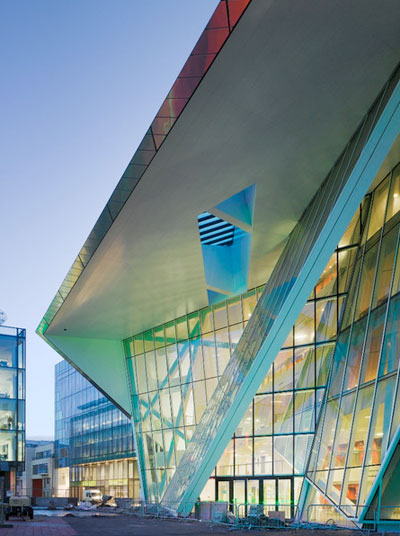 daniel libeskind: grand canal square theatre and commercial development