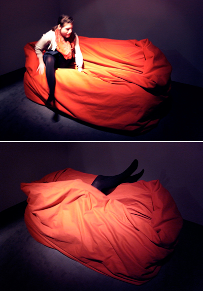 hanna emelie ernsting: moody sofa