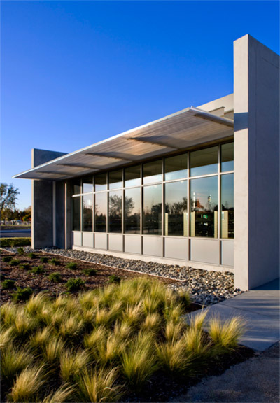 noll + tam: valley hi north laguna library